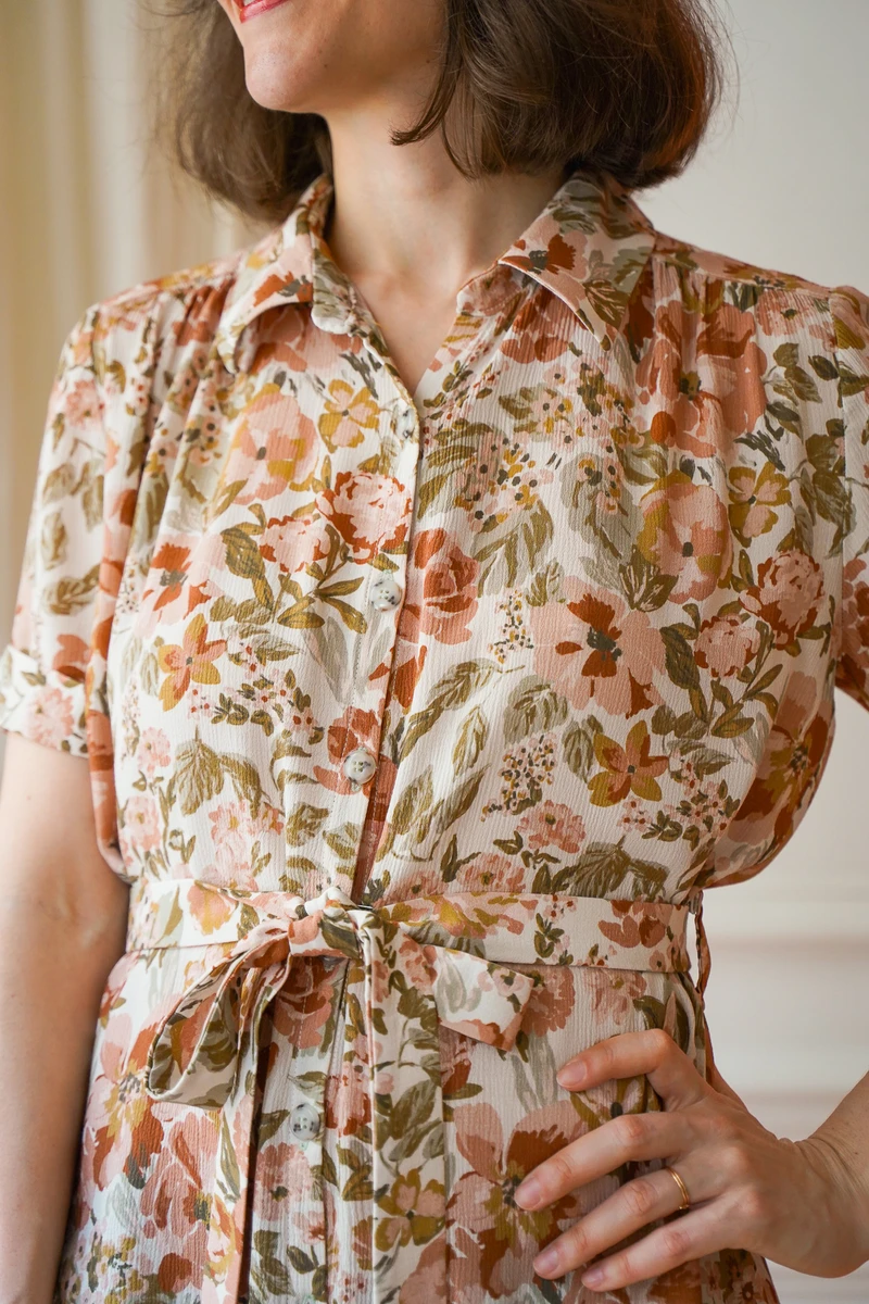 Janie, le chemisier intemporel