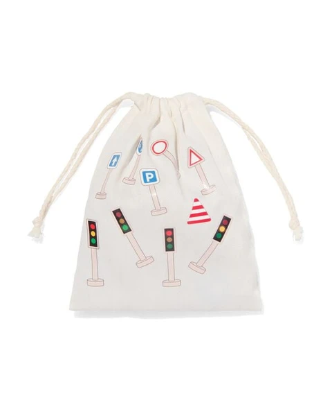 10 panneaux de signalisation en bois