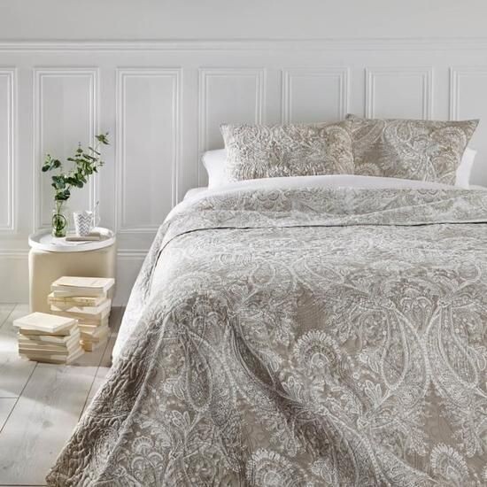 Dessus de lit 240x260cm Marie Lin + 2 housses de coussins