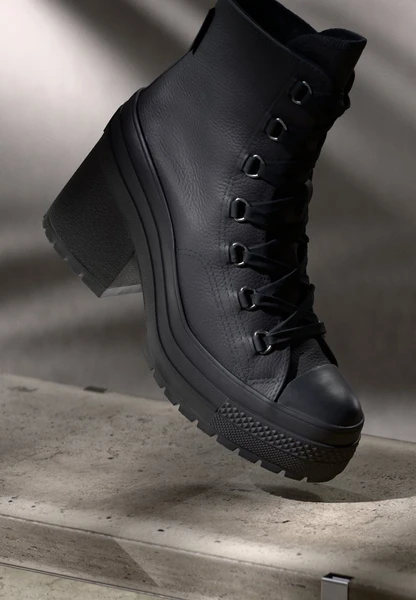 CHUCK 70 DE LUXE HEEL PLATFORM - Bottines à lacets - black/silver-coloured