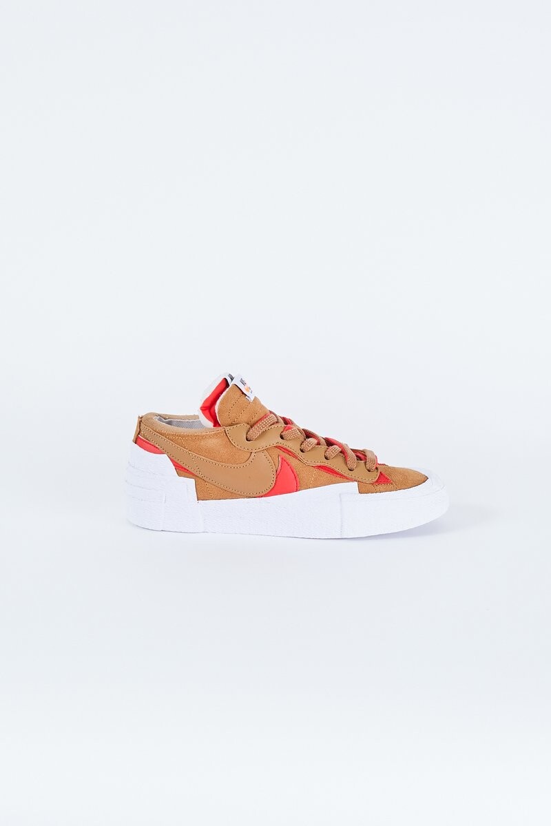 Blazer Low x Sacai