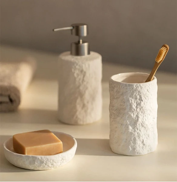 Set de salle de bain en grès gris chromé Zolave