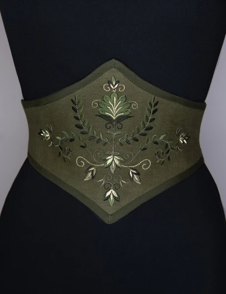 Ceinture corset en lin brodé