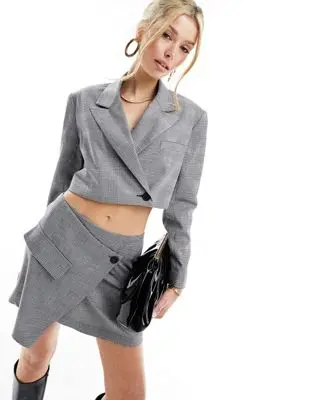ASOS DESIGN - Blazer fonctionnel court d'ensemble à carreaux