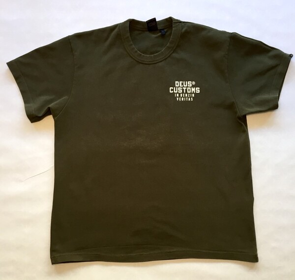 T-Shirt Deus Ex Machina Taille L/L