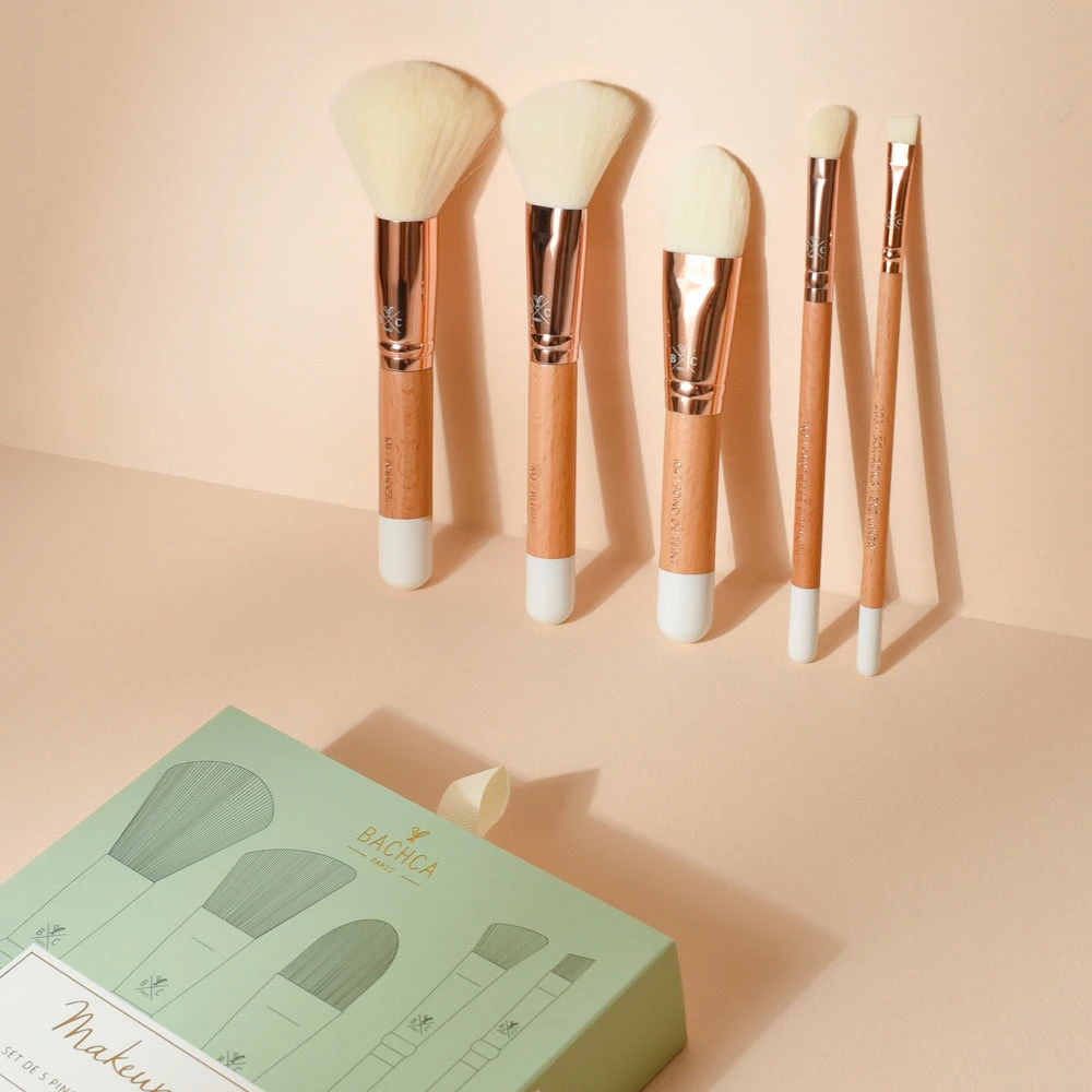 Kit de pinceaux à maquillage en bois