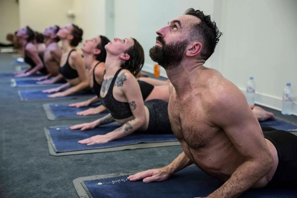 Carte 10 cours à Bikram Yoga Paris