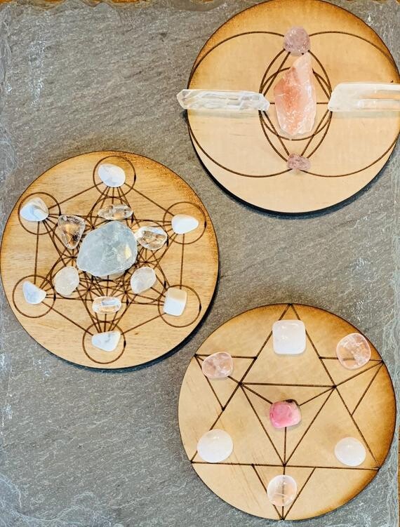 3 pouces, mini grilles de cristal. Votre choix de la géométrie sacrée