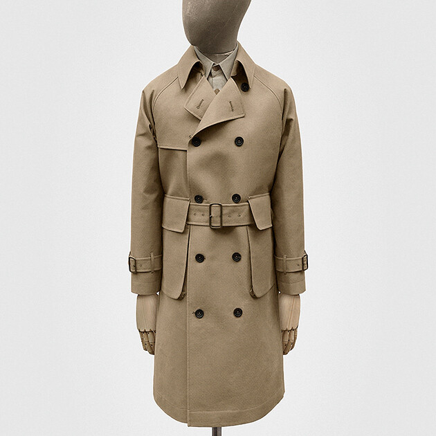 Trench coat in weatherproof ripstop in sand — S.E.H Kelly
