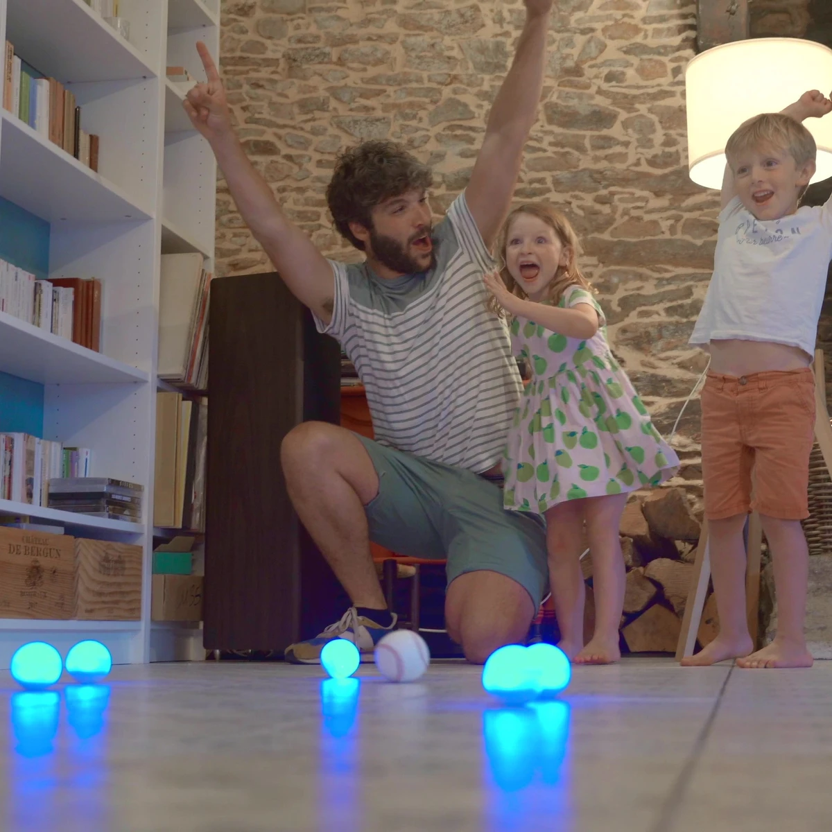 Nouveau jeu de boules lumineuses pour toute la famille et les amis.