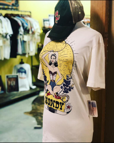 Rockin' B Clothing Howdy Tee 