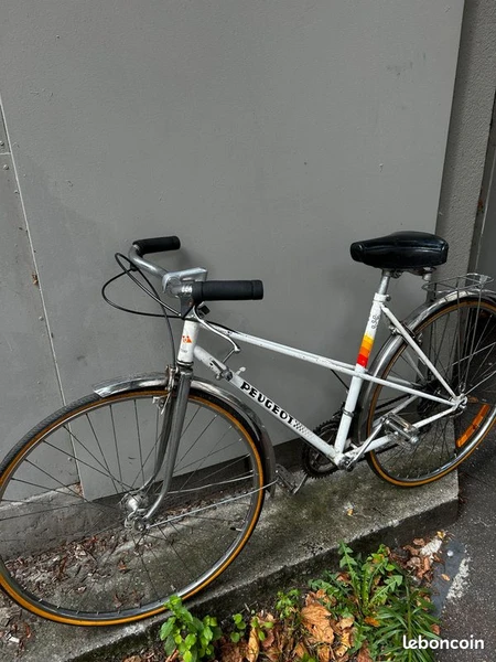 Vélo de ville vintage Peugeot