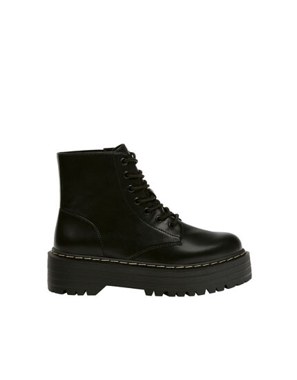 Bottes semelle plateforme noires