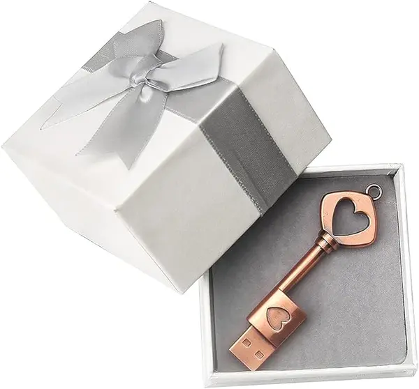 Clé USB 32 Go avec boîte cadeau, en forme de clé de cœur, étanche, stockage externe, cadeau romantique