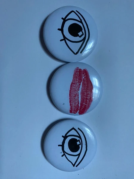 Badge y2k