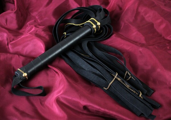 Flogger BDSM chains and leather