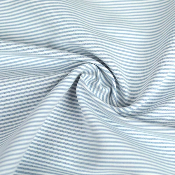 Tissu bengaline de viscose stretch à motif rayure bleu clair et Blanc | Pour couture d'habits stretch de poids moyen