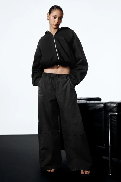 Pantalon ample en toile délavée taille basse