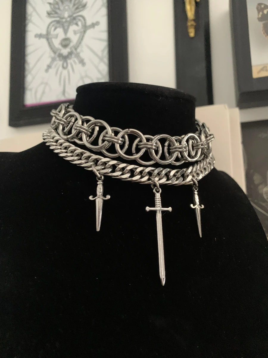 Alkaline choker