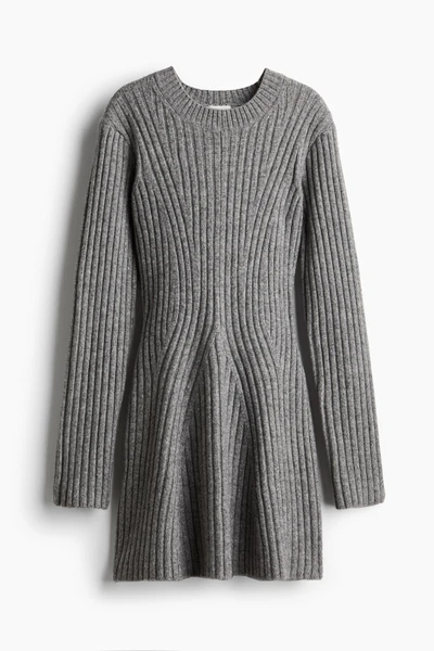 Robe en maille côtelée