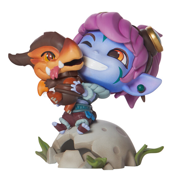 Dragon Trainer Tristana Figure