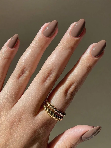 DIY 24 pièces Taupe Presse sur les ongles Faux faux ongles Amande Ovale Court 082585