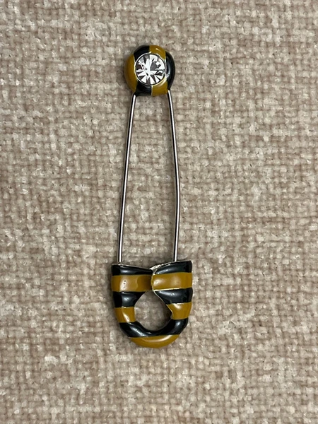 Sonia Rykiel broche épingle émaillée numero serie