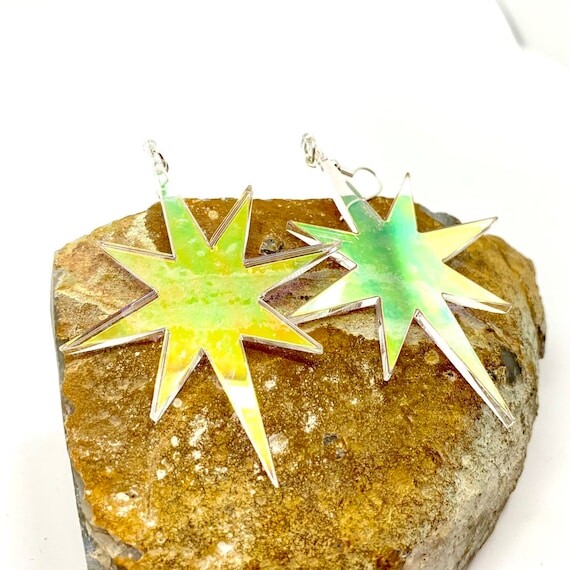Boucles d’oreilles Rainbow Star découpées au laser, boucles d’oreilles irisées, boucles d’oreilles acryliques, cadeau pour elle