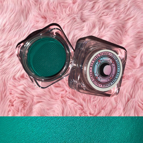 "Sea Witch" Lucid Liner