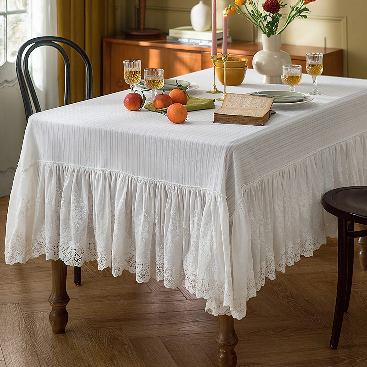 Nappe imperméable brodée blanche, couverture de table rectangulaire en dentelle florale de style français, décoration de table de mariage