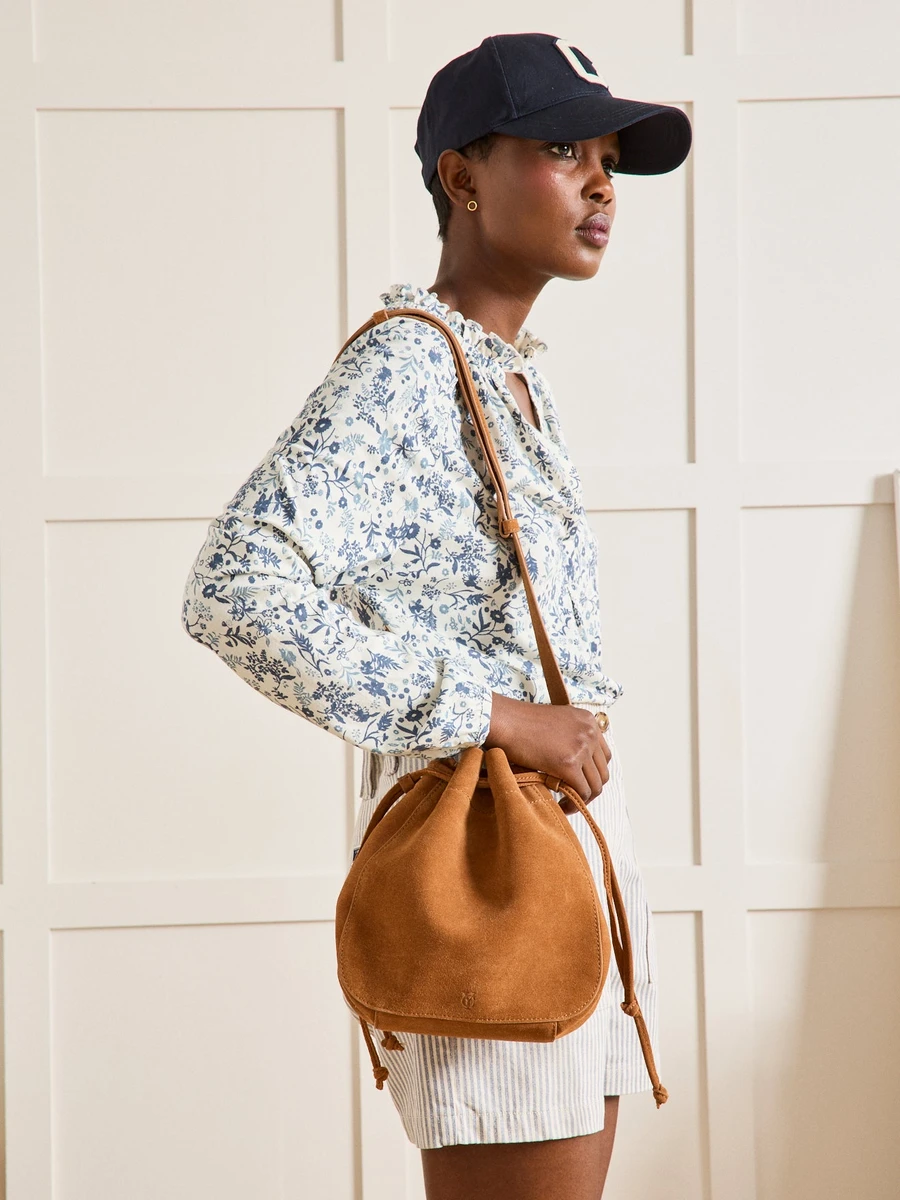 Sac seau femme en cuir suédé - Collection Maroquinerie Cyrillus