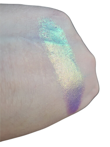 Clairvoyant PRESSED Multichrome Eyeshadow PRE ORDER