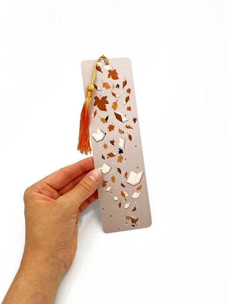 Autumn leaves bookmark | Gold Foil bookmark | Autumn Page Marker | Book lover gift | Bookish gift
