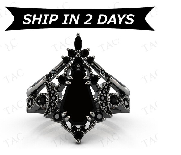 Moon Of My Life Black Onyx Engagement Ring Set Vintage Coffin Shaped Black Onyx Wedding Ring Set Black Metal Ring Set 2 Pcs Bridal Ring Set