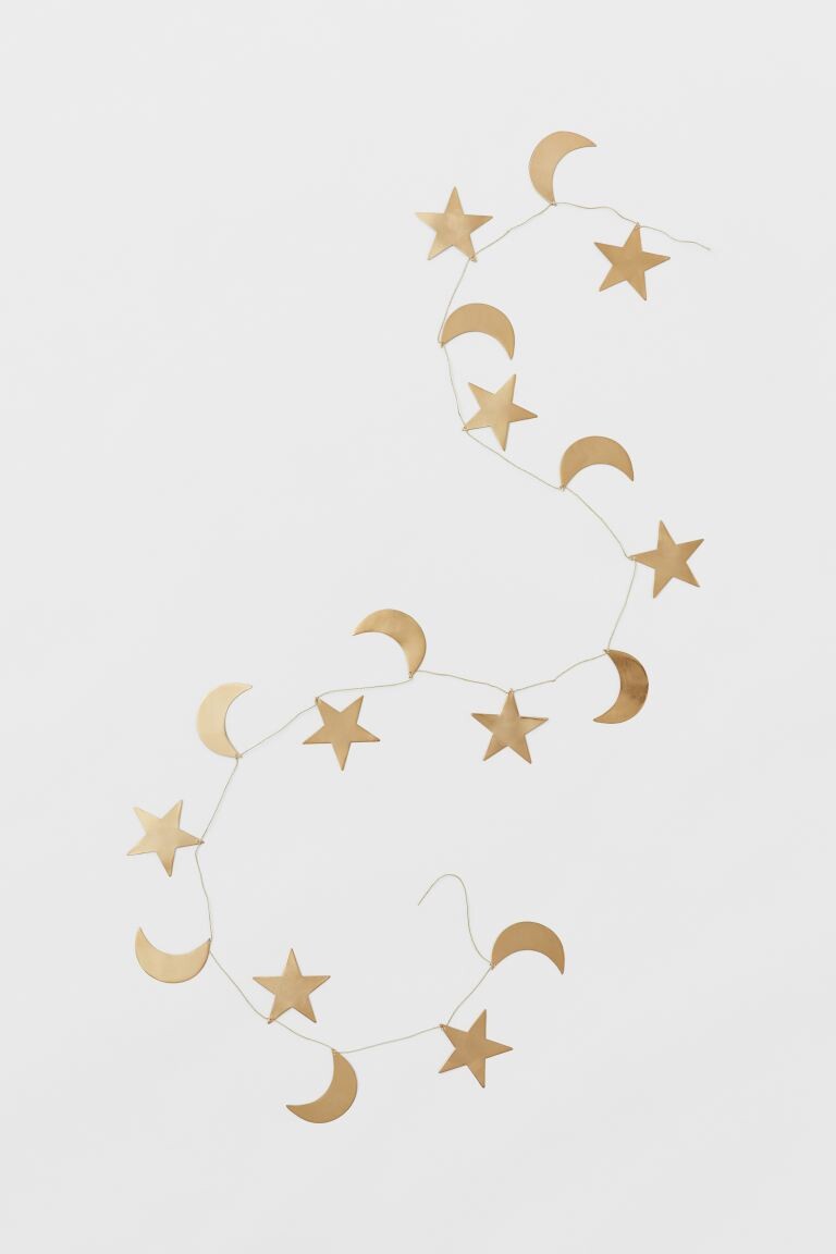 Guirlande avec étoiles et lunes