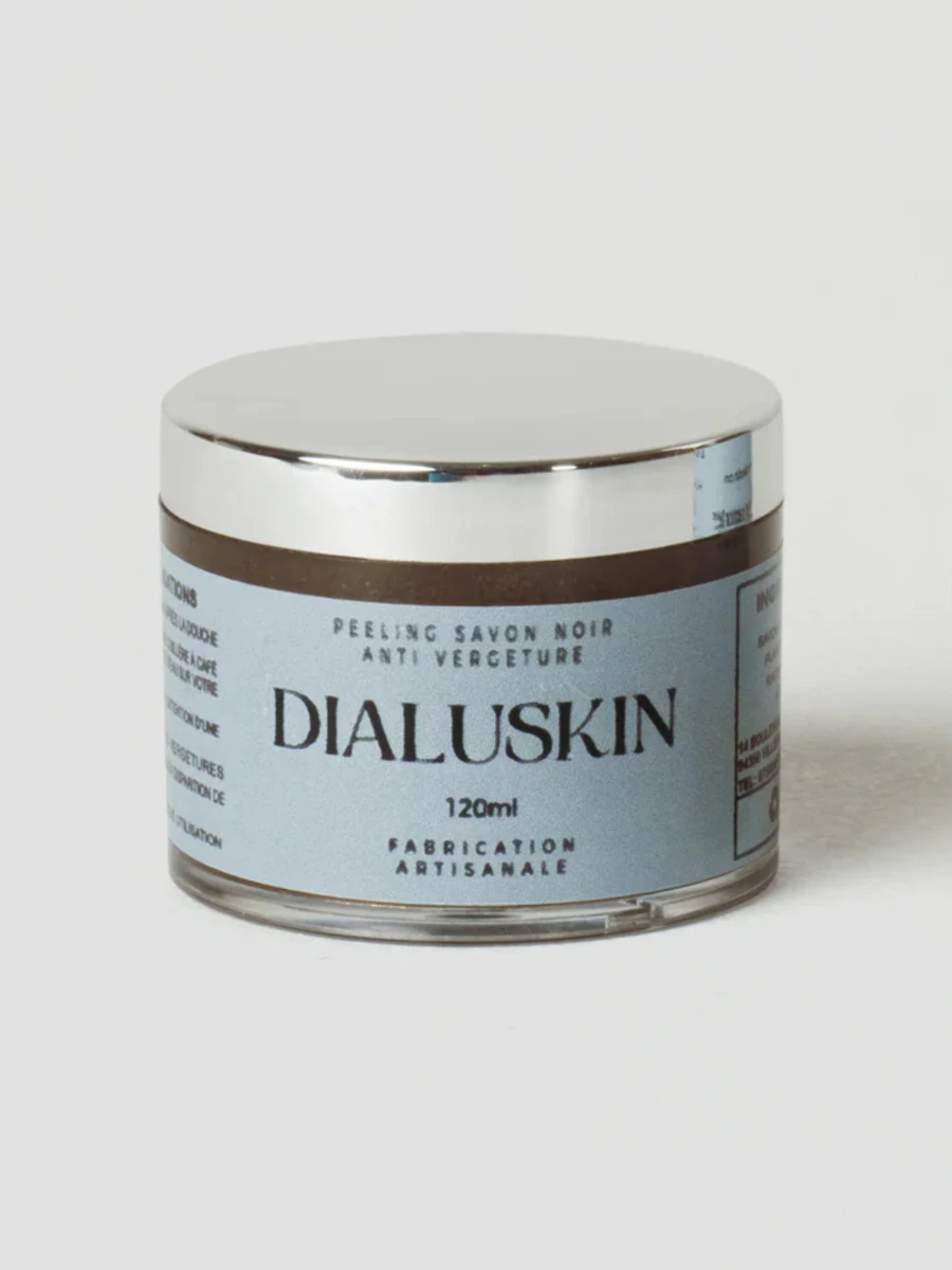 Peeling savon noir anti vergetures