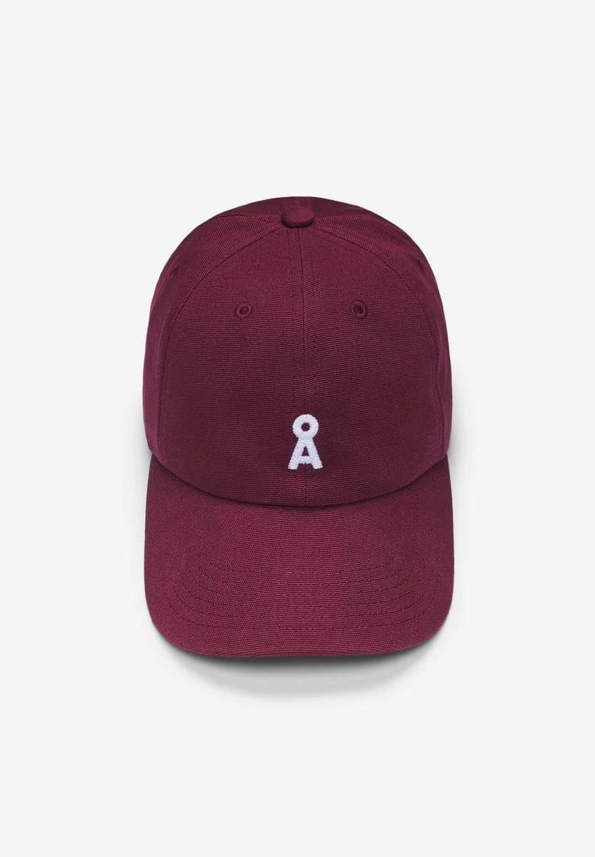 Casquette en coton biologique | bordeaux "yenaas bold - cranberry juice" Armedangels