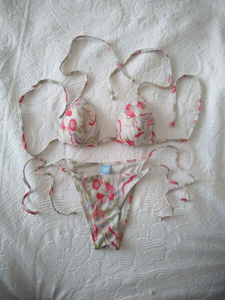 Bikini fiorato