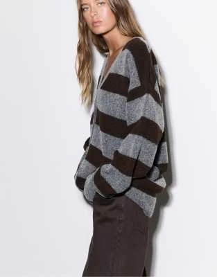 Stradivarius - Gilet oversize en maille - Gris foncé