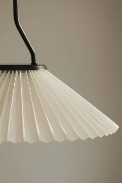 Lampe de plafond en métal et tissu Suellen