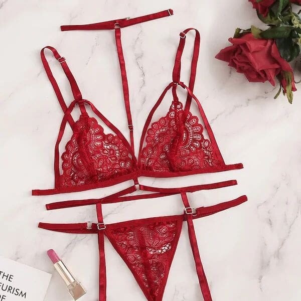 Ensemble de lingerie en dentelle à jarretelles avec tour de cou